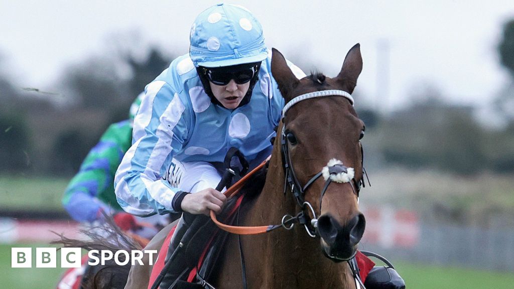 Honeysuckle extends unbeaten run to 13 with impressive win at