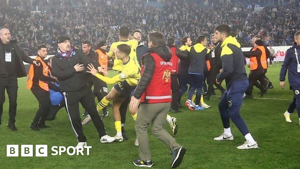 Trabzonspor ordered to play six games behind closed doors after fan violence