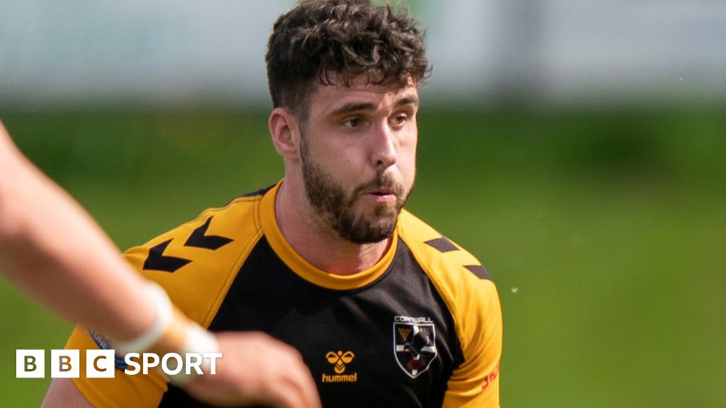 Jake Lloyd Cornwall forward agrees new contract with League One side