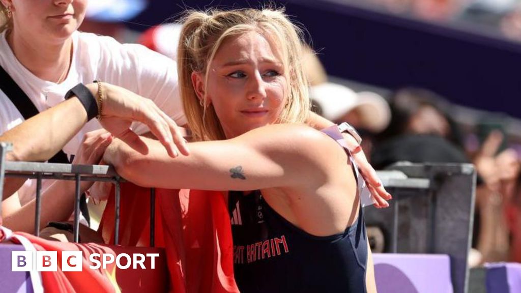 Molly Caudery fails to qualify for women’s pole vault final at Paris Olympics 2024