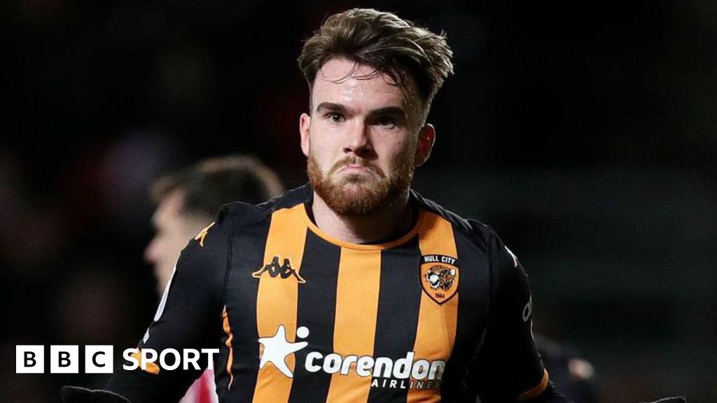 Aaron Connolly Set to Join Sunderland