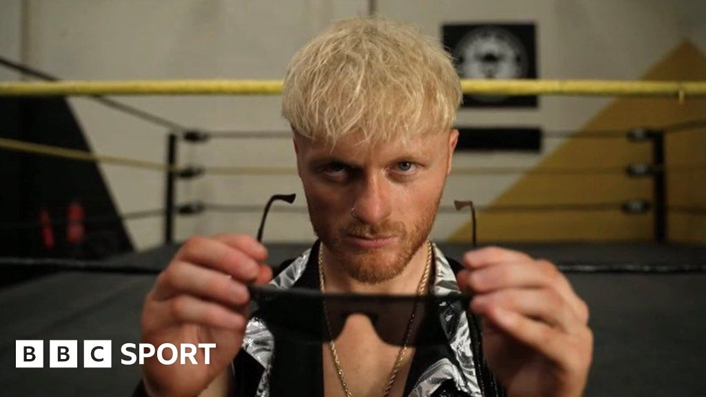 Wrestler Adam Bolt on coming out as bisexual 'If I can give one person