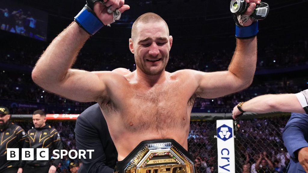 UFC 293: شون ستريكلاند يهزم إسرائيل أديسانيا ليفوز بلقب الوزن المتوسط