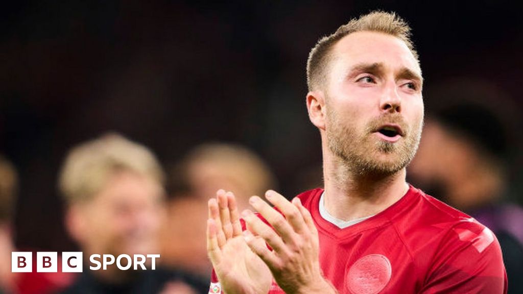 World Cup 2022: Christian Eriksen named in Denmark's squad - BBC Sport