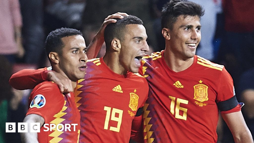 Spain 4-0 Faroe Islands: Rodrigo and Alcacer score twice each - BBC Sport