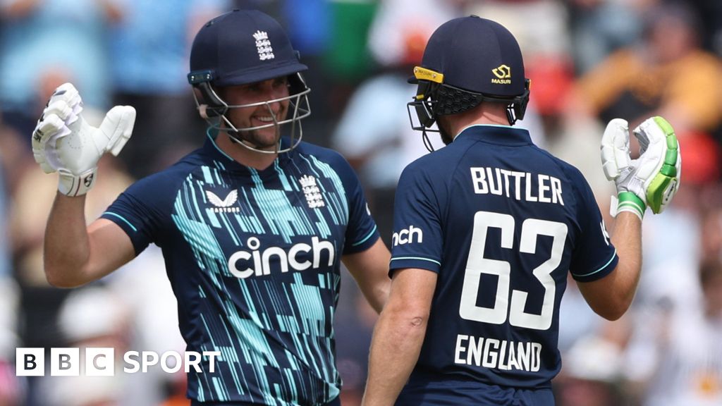 Defiant England Coach Matthew Mott Hits Back at Eoin Morgan's Criticism  Following England's 100 Run Loss Against India in ICC Cricket World Cup  2023