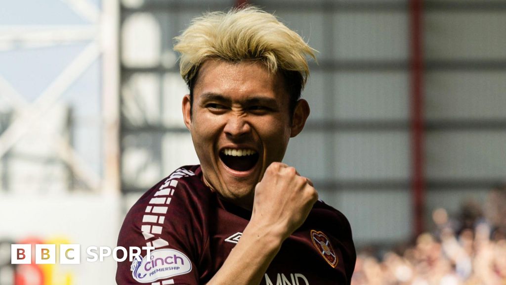 Kyosuke Tagawa: Hearts accept bid for Japan forward