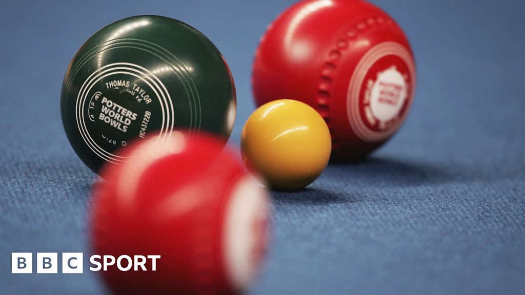 World Indoor Bowls Championship Mark Dawes beats Robert Paxton to win