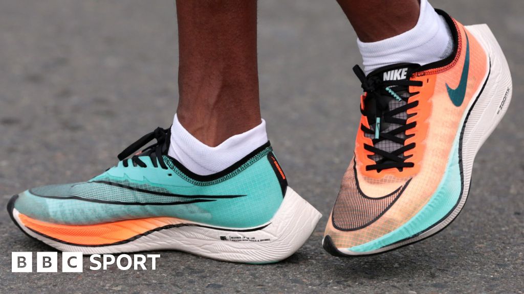Mutilar eficacia A nueve Nike Vaporfly shoes are not banned but Eliud Kipchoge's are - BBC Sport
