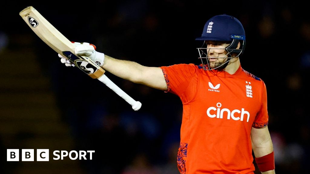 England vs Australia: Liam Livingstone smashes hosts to victory in second T20