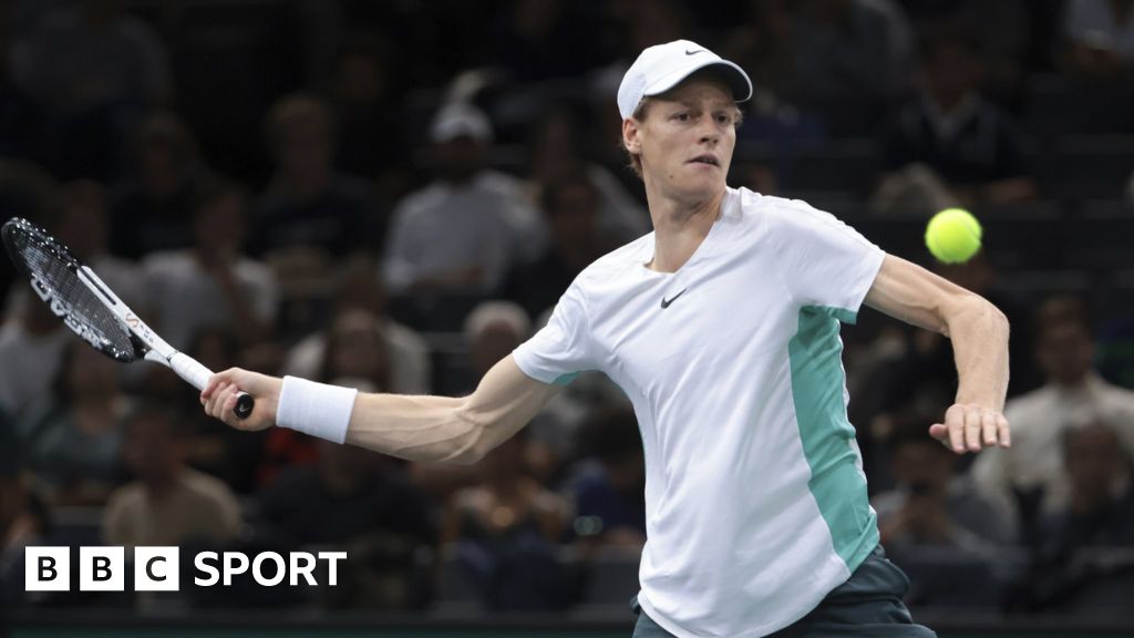 Tennis-Sinner pulls out of Paris Masters after late finish