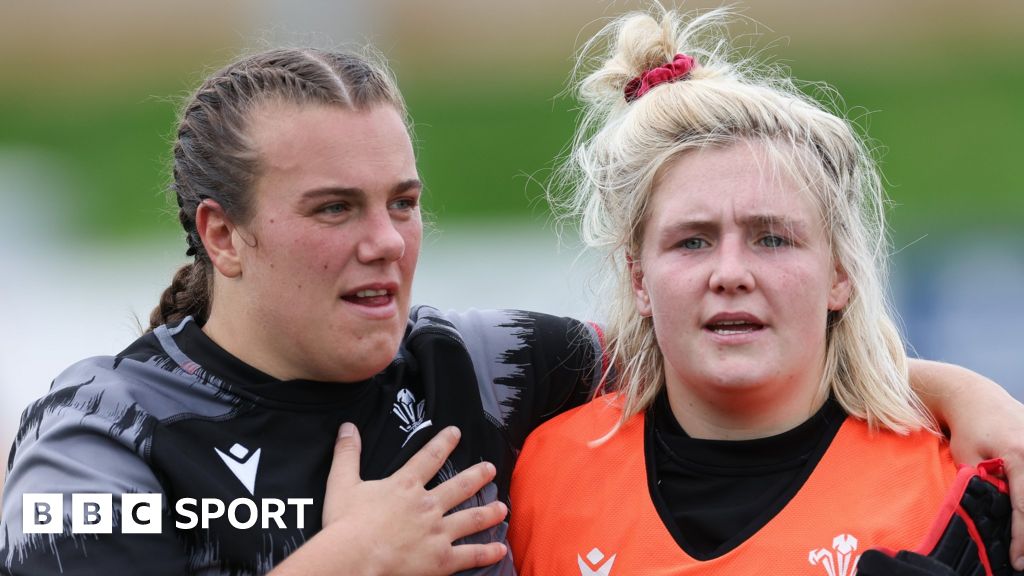 Worcester Warriors Women: Welsh players heartbroken over club withdrawal -  BBC Sport