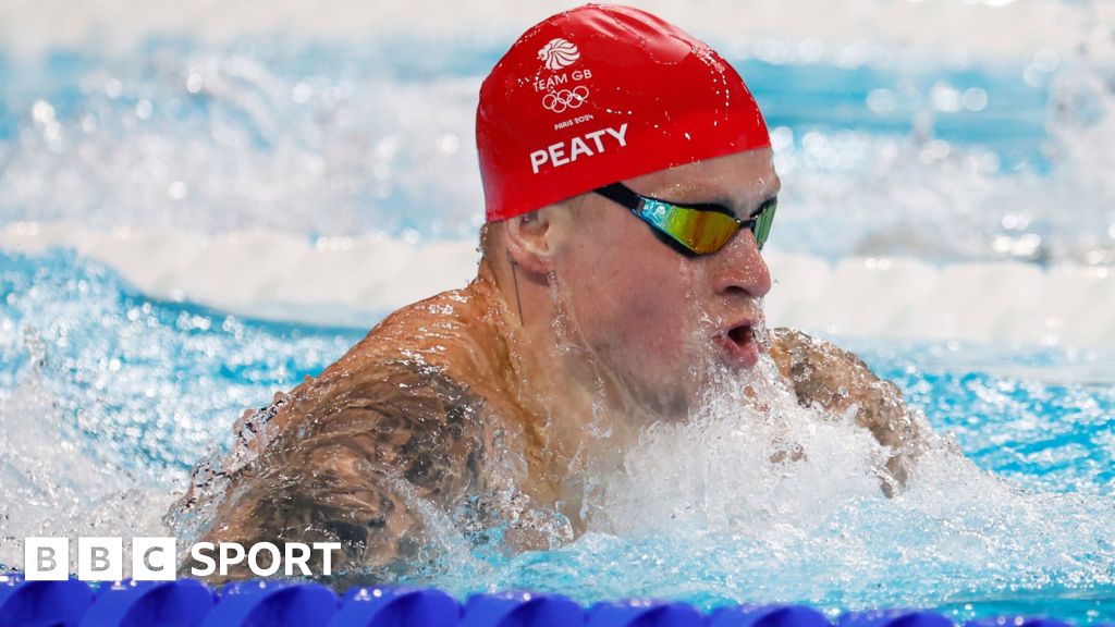 Peaty returns as GB qualify for men's relay final