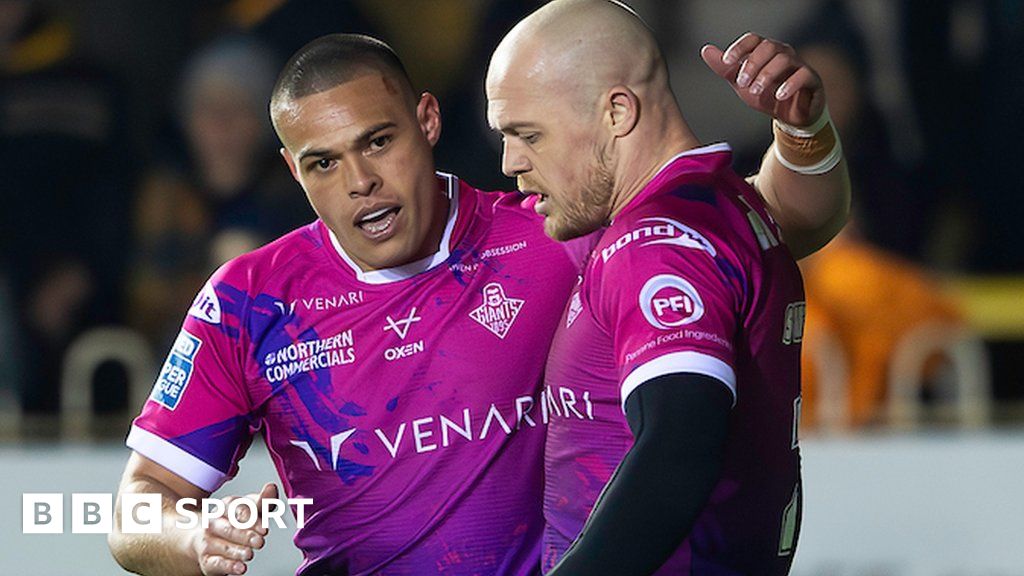 Giants comfortably beat Hull FC to reach quarters