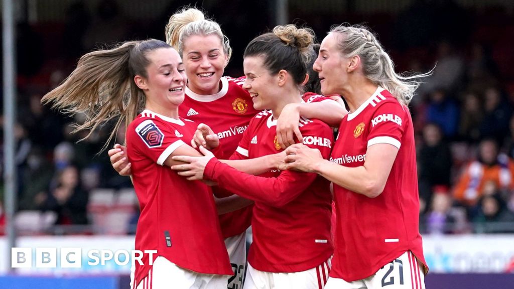 Man Utd Women beat Aston Villa Ladies 12-0 in Women's Championship opener -  BBC Sport