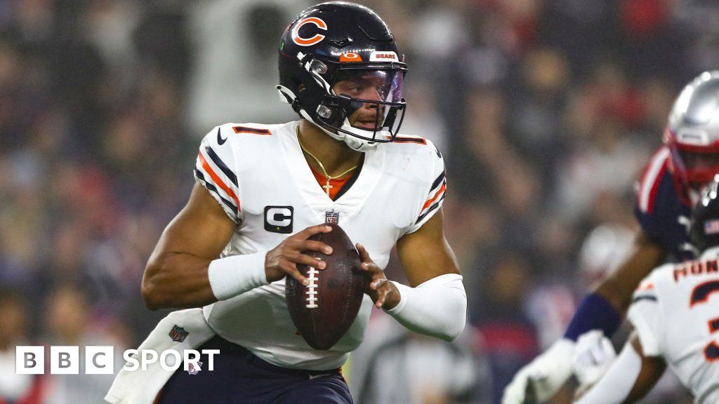 Chicago Bears 33 vs. 14 New England Patriots summary: stats and highlights