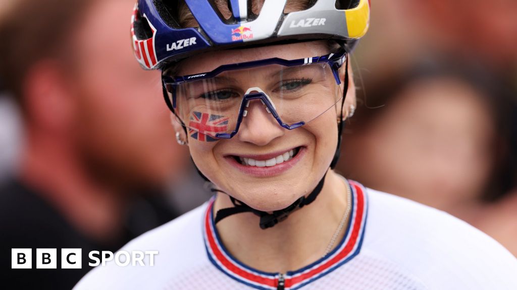 Mountain Bike World Cup: Evie Richards wins short track race in ...