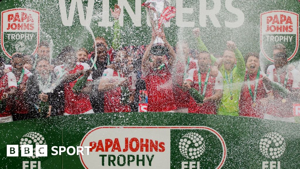 Plymouth Argyle vs AFC Wimbledon - Papa Johns Trophy, Pre Match