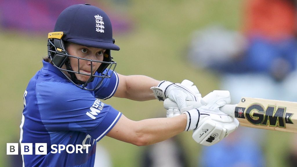 New Zealand vs England: Amy Jones guides tourists to victory in first international