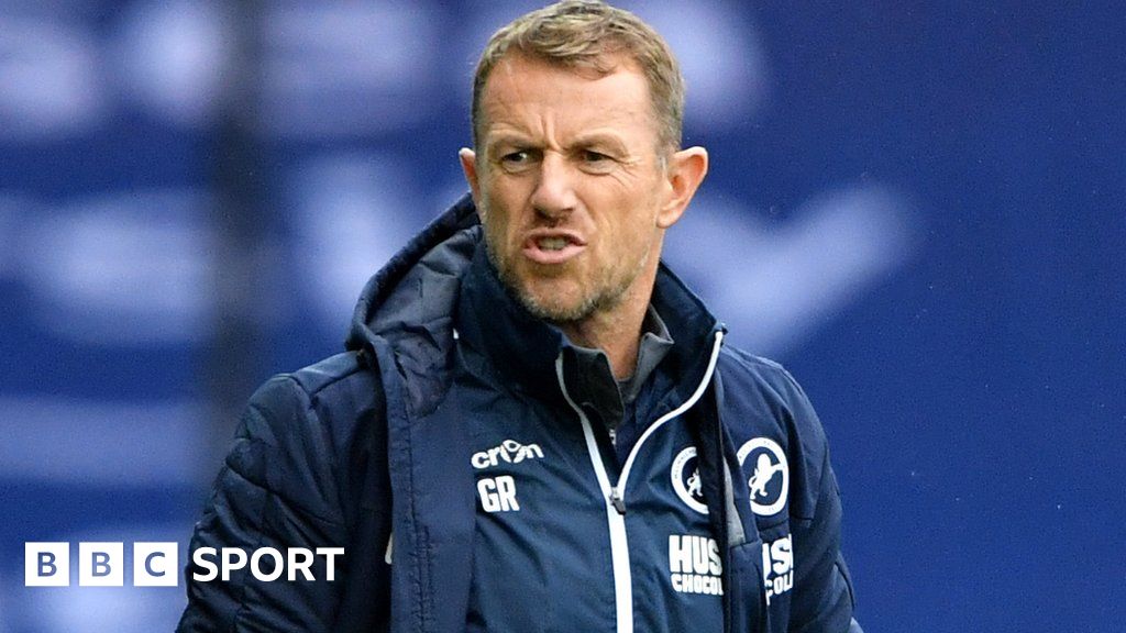 Millwall 3-2 Coventry City: Gary Rowett's Lions stun 10-man Sky Blues - BBC  Sport