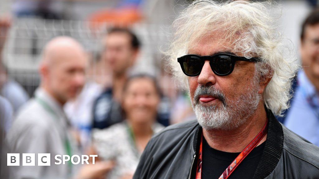 Singapore Grand Prix: Still in F1 10 years after 'crashgate' - BBC Sport