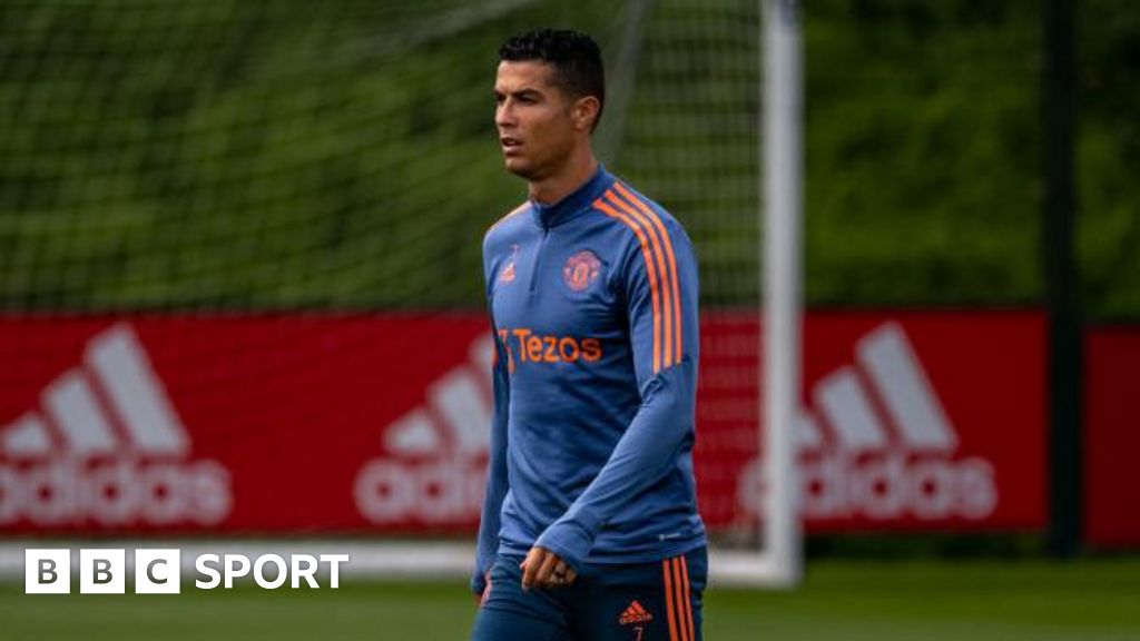 Man Utd transfer news: 'Simeone wants Ronaldo but there is no space for him'