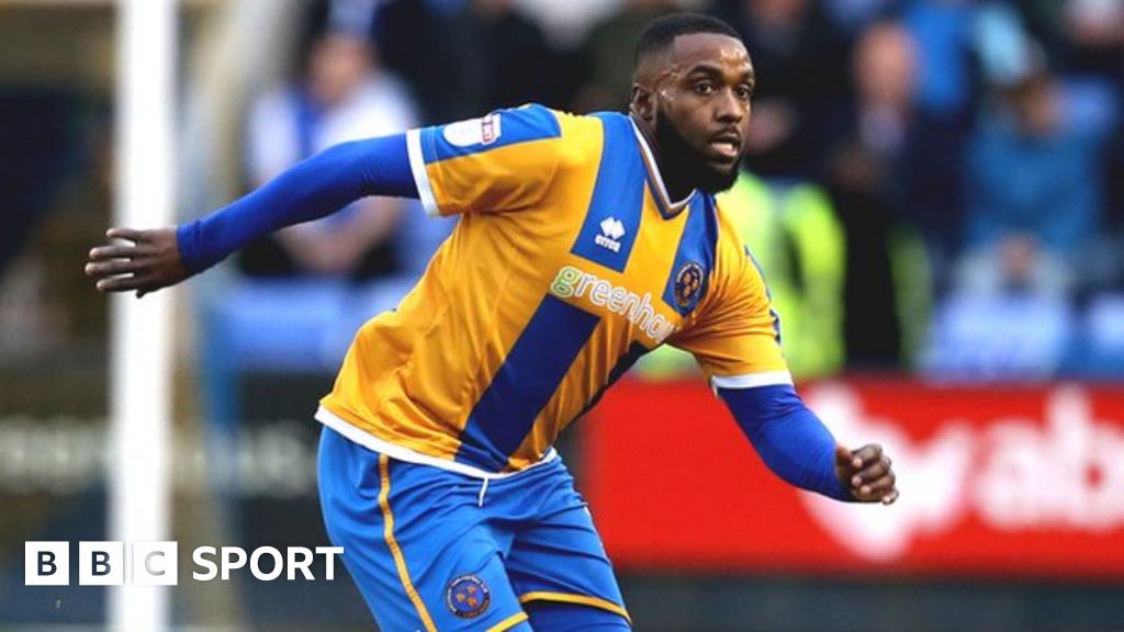 Sylvan Ebanks-Blake: AFC Telford United sign former Wolves striker ...