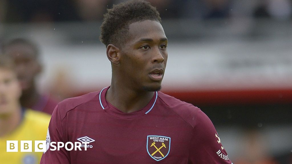 West Ham Reece Oxford joins Augsburg on loan BBC Sport