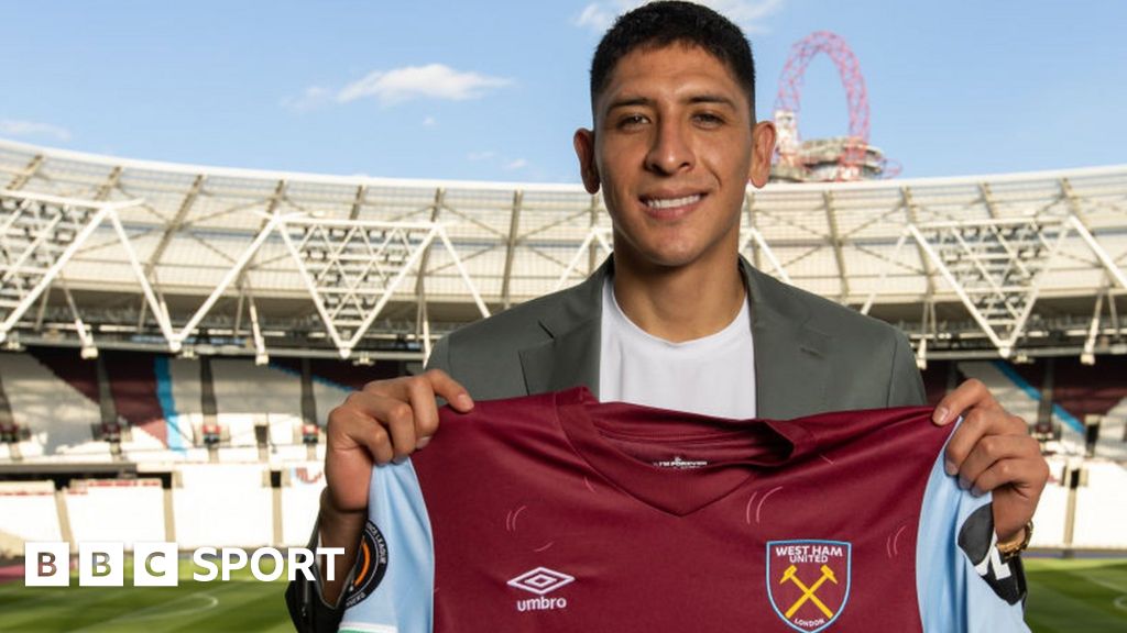 West Ham United sign Edson Álvarez