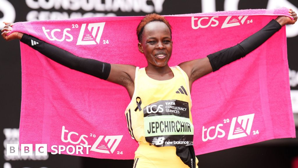 Hasil London Marathon 2024: Peris Gepchirchir memecahkan satu-satunya rekor dunia wanita