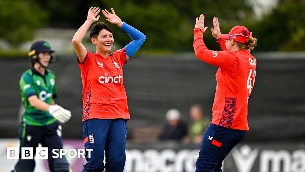 Ruthless England thrash Ireland in first T20