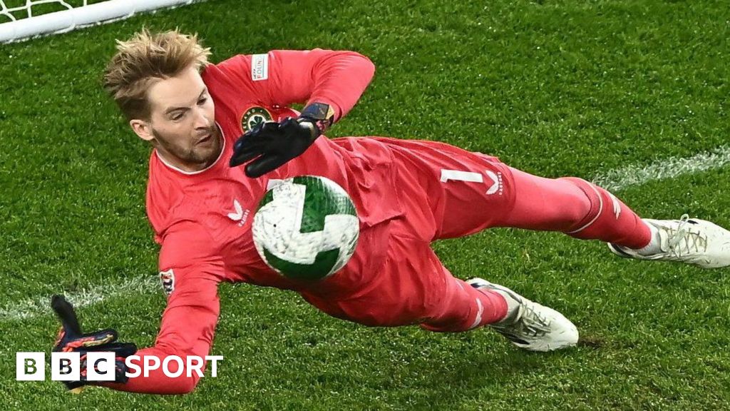 Republic of Ireland: ‘I went with my instincts’ – Kelleher after penalty save