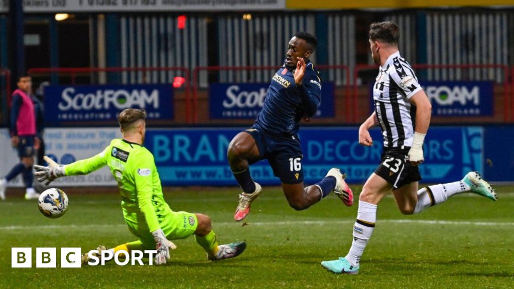 Dundee v St Mirren Pick of the stats BBC Sport