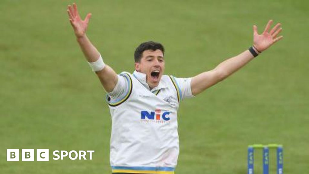 Seamer Fisher to leave Yorkshire at end of season