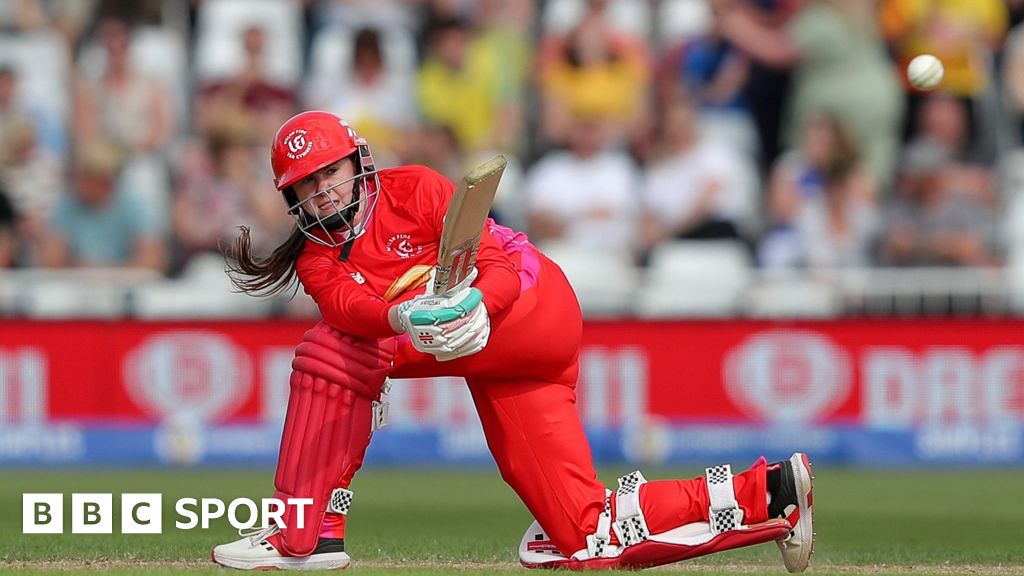 Bryce hits maiden fifty to send Welsh Fire top