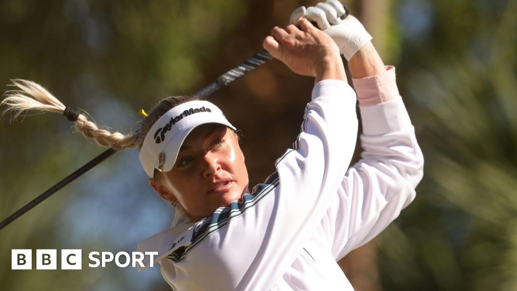 England's Hull four shots off lead at LPGA finale