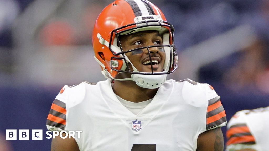 Browns QB Deshaun Watson selected as 1 of 5 team captains on eve of 1st  full season after suspension