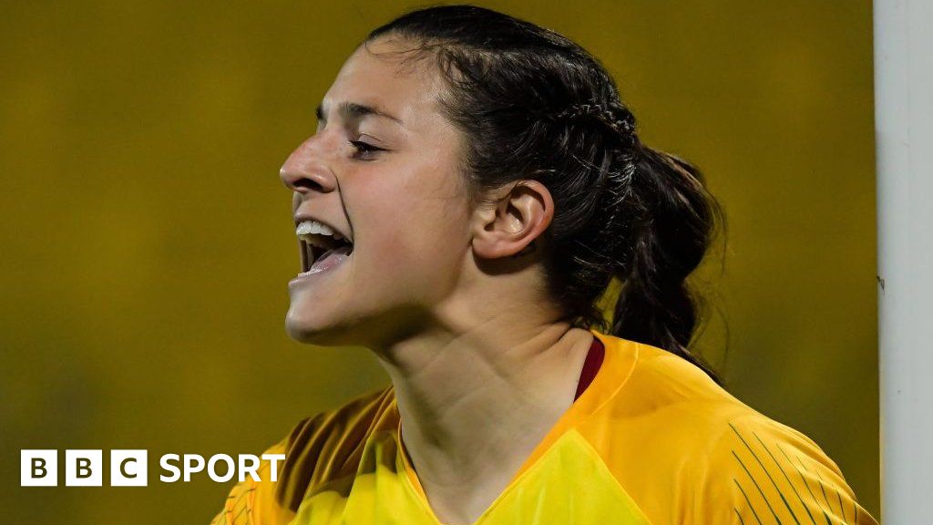 Sabrina D'Angelo joins Arsenal Women as January transfer drive continues -  Yahoo Sports