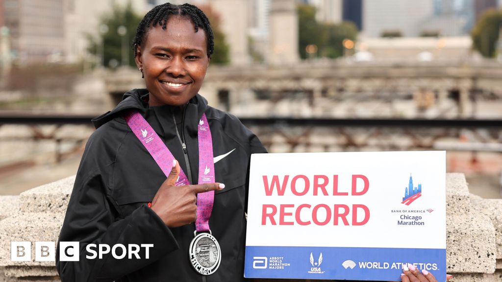 The stats and shoes behind Chepngetich's jaw-dropping marathon world record