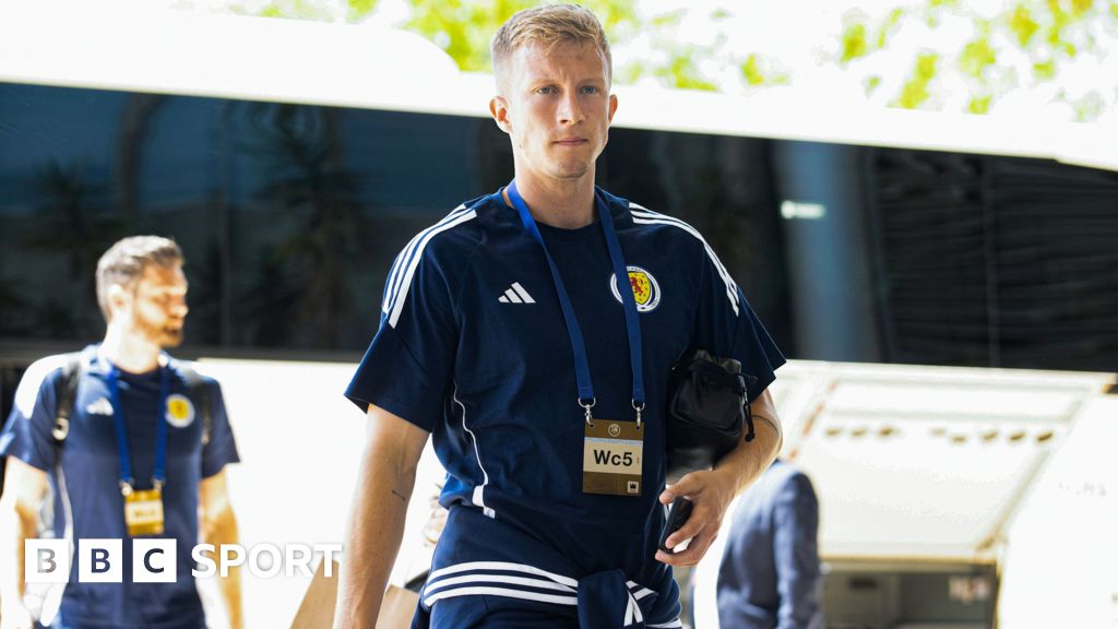 Gibraltar v Scotland: LINE-UPS from Faro