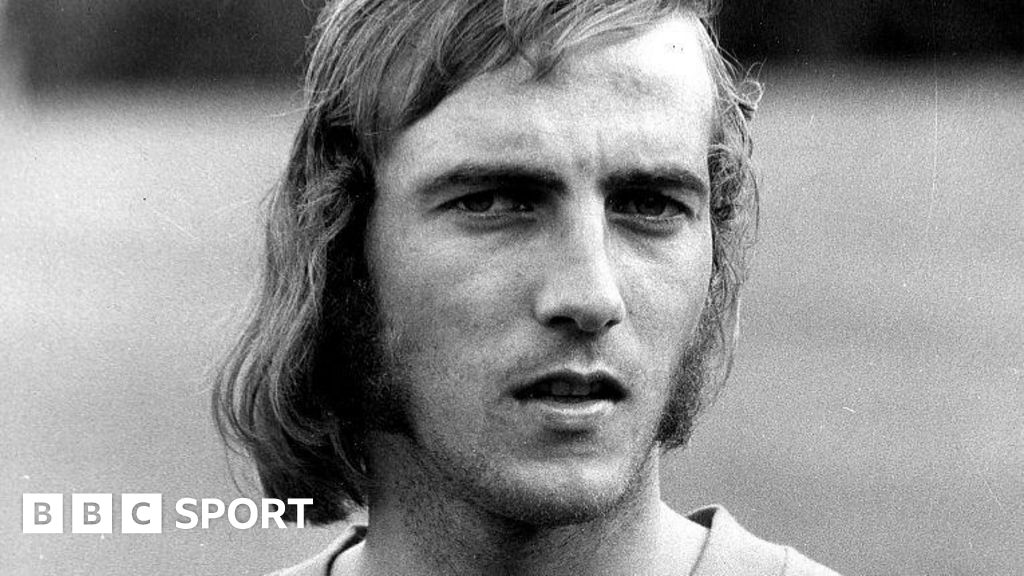 Former Netherlands midfielder Neeskens dies aged 73