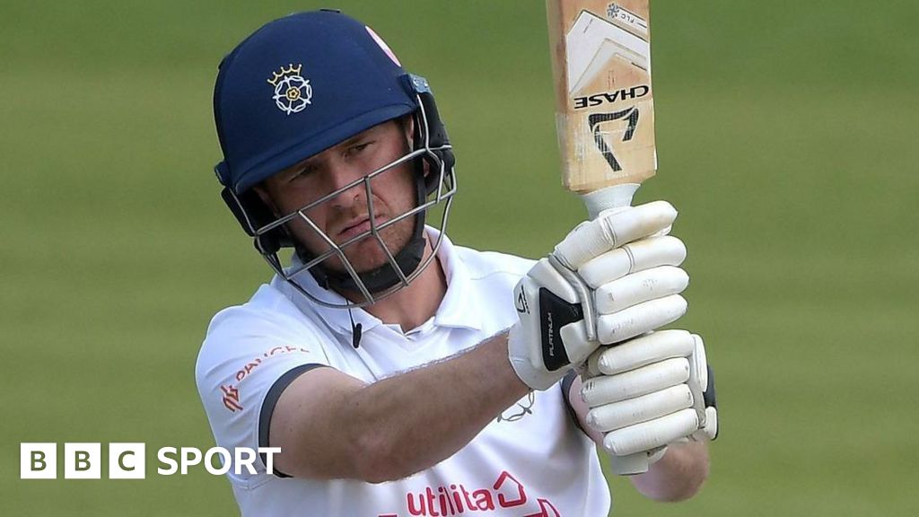 County Championship: Hampshire complete rapid chase to beat Kent – BBC Sport