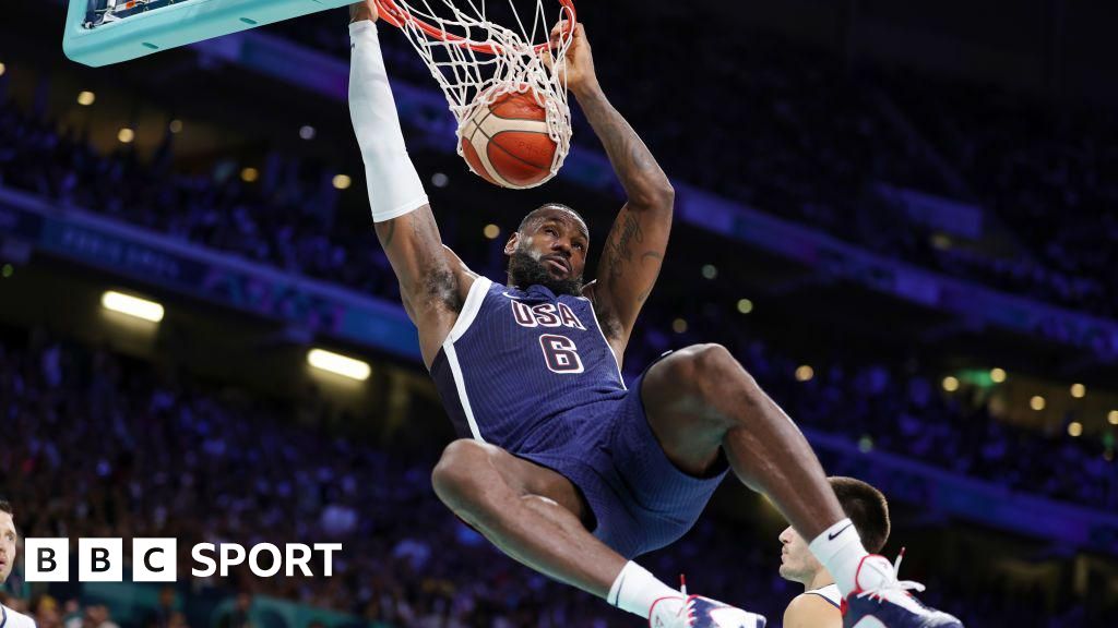 Olympics basketball: Durant and James star as USA thrash Serbia