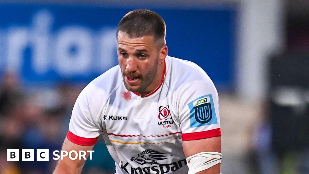 Ulster's McCloskey returns for Leinster quarter-final
