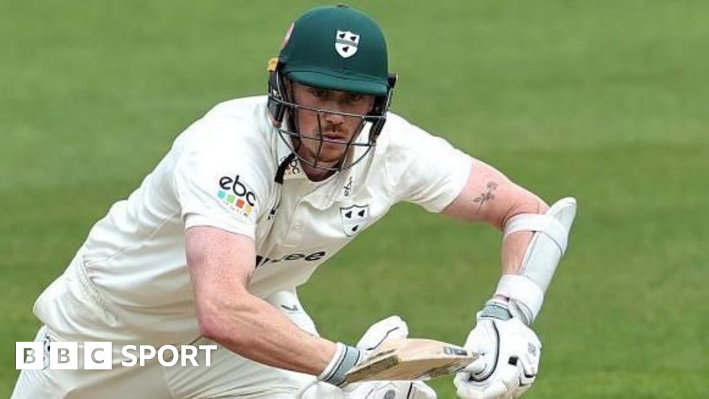 Adam Hose: Worcestershire batter signs new contract until end of 2027 season-ZoomTech News