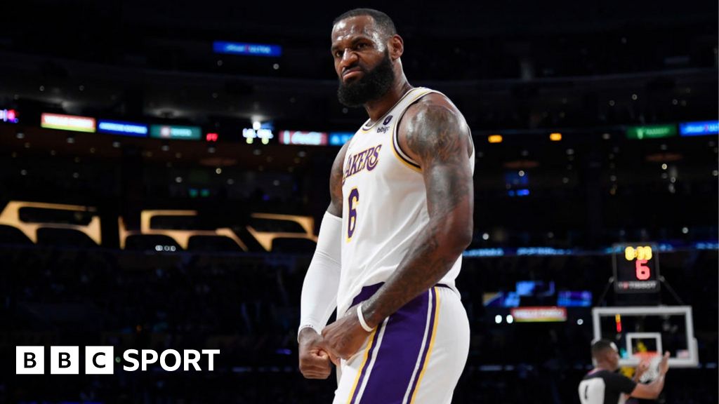 NBA: LeBron James Scores 30-point Triple-double For LA Lakers In Win ...