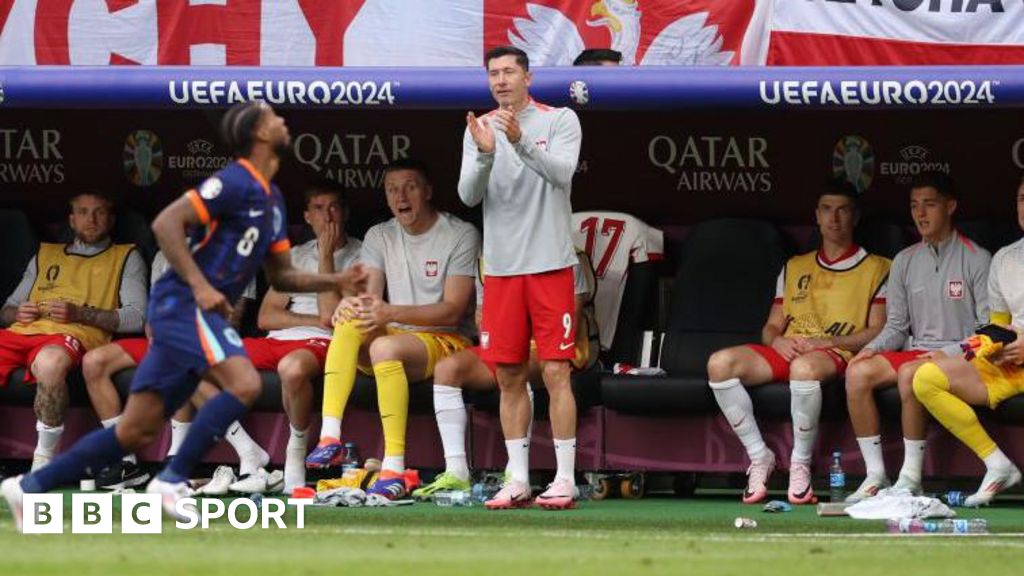 Polska – Holandia 1:2: Wout Weghorst zdobywa zwycięskiego gola w końcówce