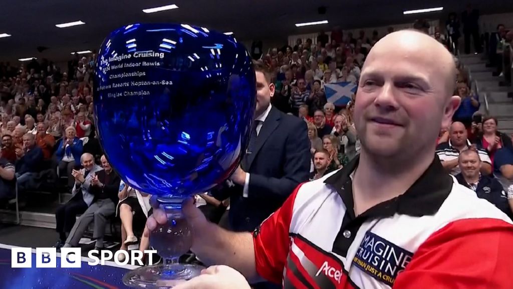 Scotland's Anderson wins third World Indoor title
