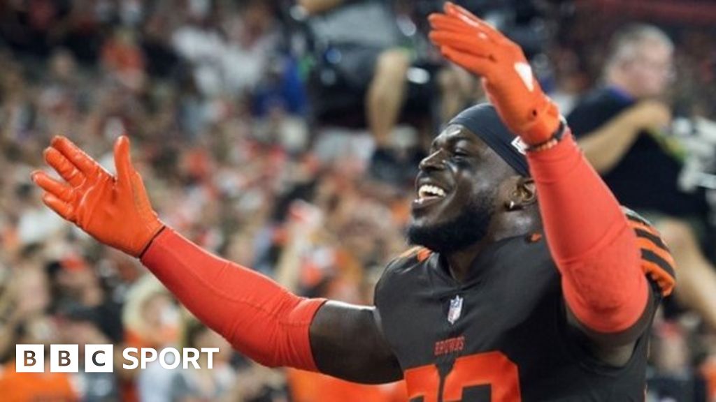 Cleveland Browns win after 635 days, spark wild celebrations