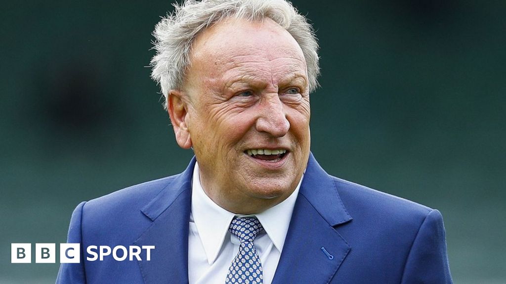 Warnock set for role at Torquay under new owners